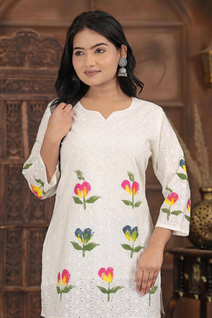 Valerius short top Kurti boutique in Kolkata